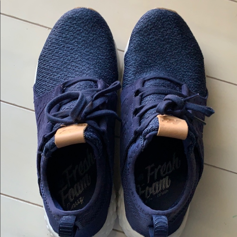 NB Blue Cruz